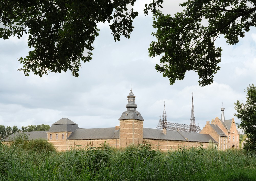 148 Herkenrode Image 01 Gijs Van Vaerenbergh